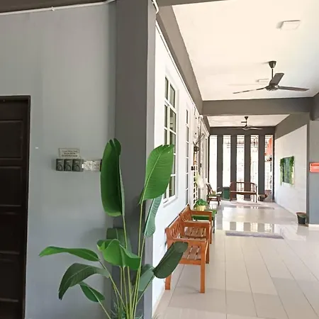 Villa Anjung Tamu Kampong Pak Sabah Exterior photo